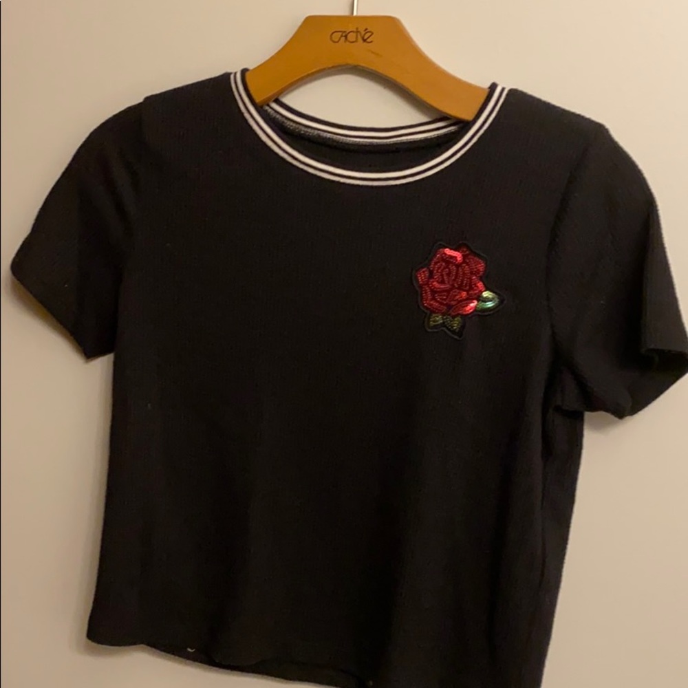 crop tee